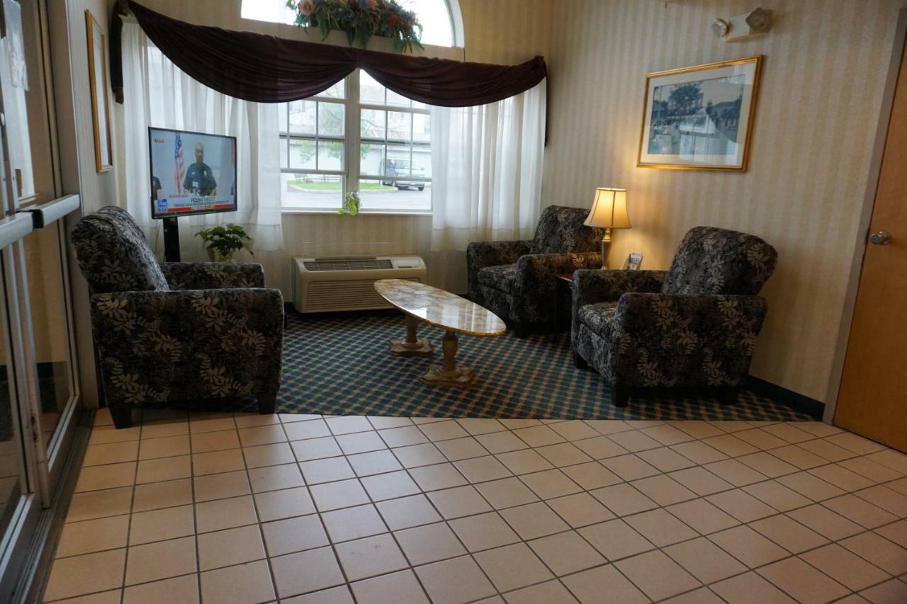 Centerway Hotel Buffalo Тонаванда Экстерьер фото